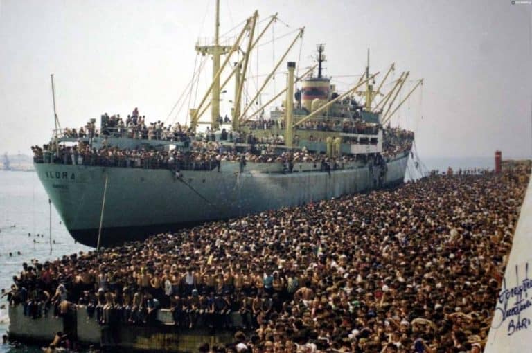 Imigranci masowo zakażeni wirusem HIV