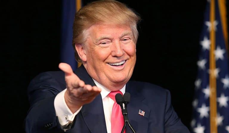 Donald Trump jest gotów spotkać się bez warunków wstępnych z prezydentem Iranu