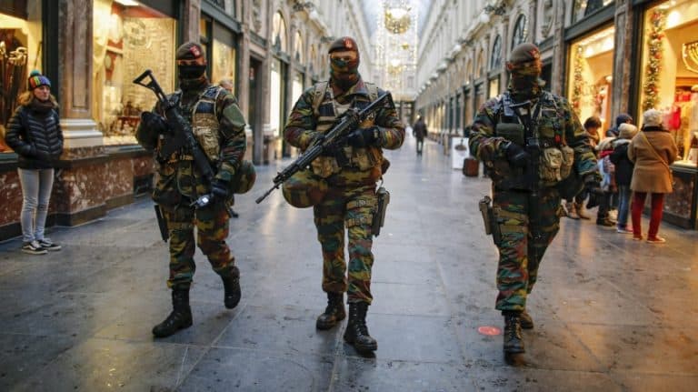 Akcja antyterrorystów w Molenbeek
