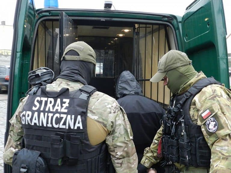 Nielegalni migranci z Afryki przez zieloną granicę próbowali dostać się z Ukrainy do Polski
