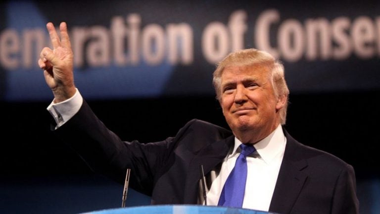 Trump  wstrzymuje finansowanie organizacji aborcyjnych