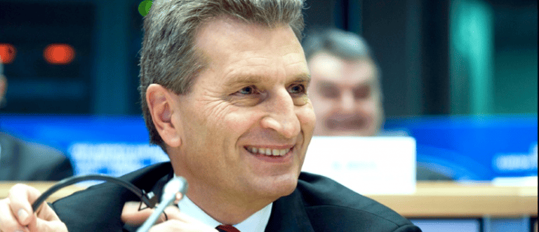 Niemiecki komisarz: „Znaczna część każdego euro, które trafia z UE do Polski… wraca do Niemiec”