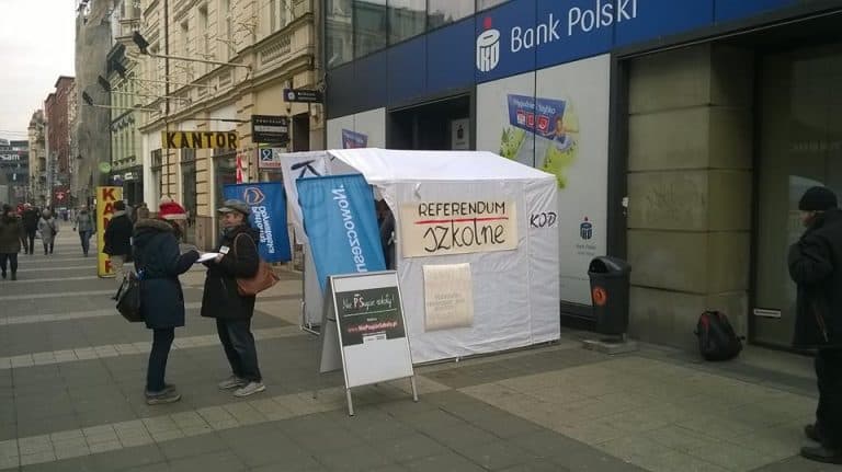 „Manifa” gimnazjów przeciw reformie?