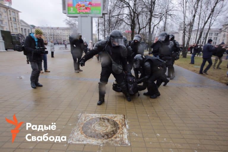 Czy konsekwencją ostatnich wydarzeń na Białorusi będzie zbliżenie białorusko – rosyjskie?