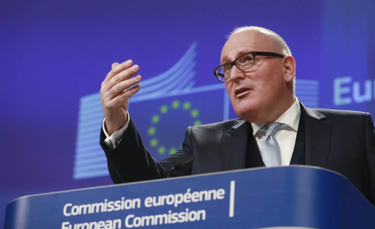 Według Timmermansa, sprawa ustawy o Sądzie Najwyższym wymaga pilnych działań