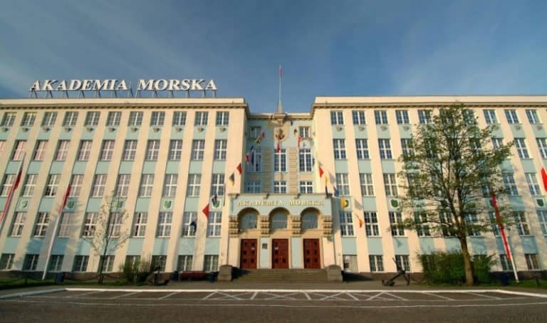 Stołówka Akademii Morskiej zamknięta dla polskich studentów. Wszystko po to by zadowolić Algierczyków