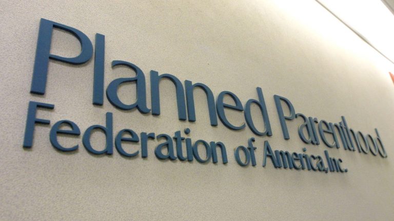 Ujawniono nagranie z spotkania Planned Parenthood, na którym jej działacze przyznają się do mordowania nienarodzonych dzieci