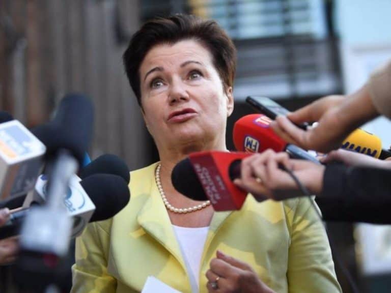 Grono podejrzanych w sprawie reprywatyzacji w Warszawie powiększa się. Czy HGW stała na czele urzędniczej mafii?