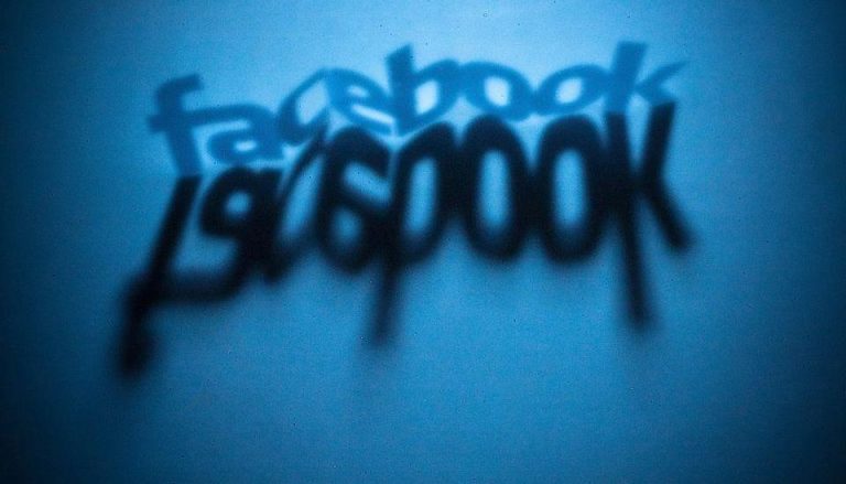 Facebook rozpoczął kampanię wymierzoną w środowiska konserwatywne i narodowe. Masowo znikają strony o tematyce patriotycznej