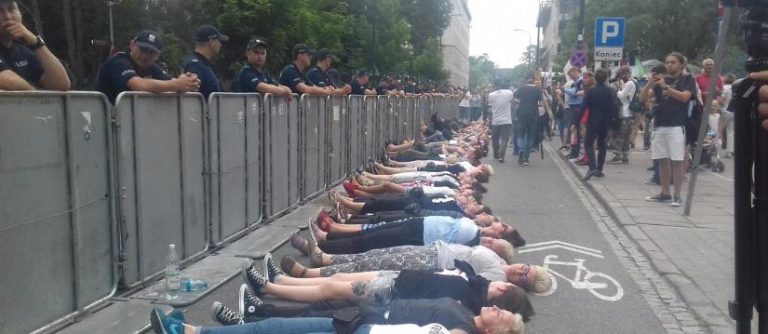 Zbiorowy obłęd ogarnął lewą stronę polskiej sceny politycznej