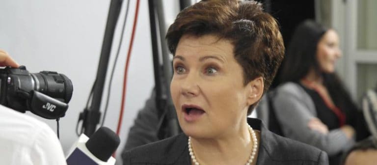 Skompromitowana prezydent Warszawy wzywa do protestów przeciw ustawie o reformie Sądu Najwyższego