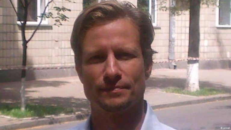 Niemiecki korespondent o Polsce: „prawicowe wojownicze pospólstwo czuje się coraz bardziej ośmielone”