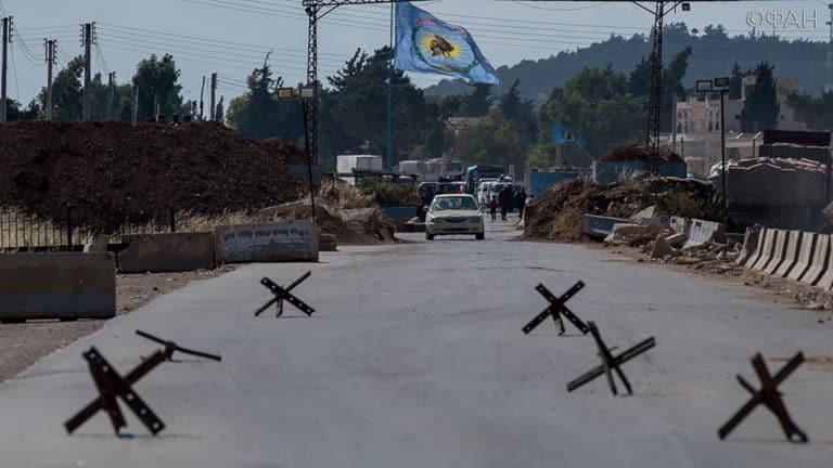 Kolumna wojsk rosyjskich wjechała do miasta Afrin /filmy/