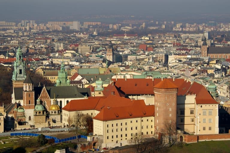 W Krakowie gwałtownie rośnie liczba mieszkań kupowanych przez Ukraińców