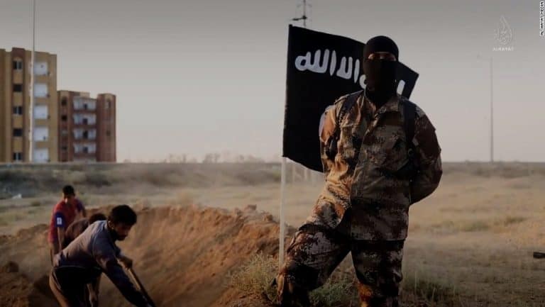 Państwo Islamskie przegrupowuje się i przerzuca swoich ludzi do…