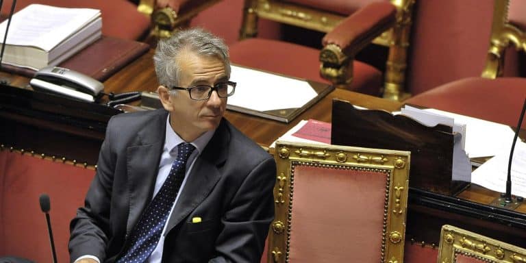 Włoski wiceminister stwierdza, iż ekstradycja gwałcicieli z Rimini do Polski jest niemożliwa