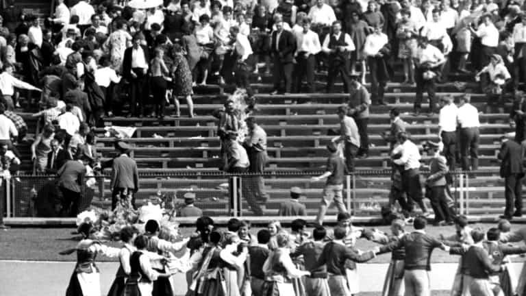 Dziś mija rocznica śmierci Ryszarda Siwca, który podpalił się w proteście przeciwko inwazji wojsk Układu Warszawskiego na Czechosłowację