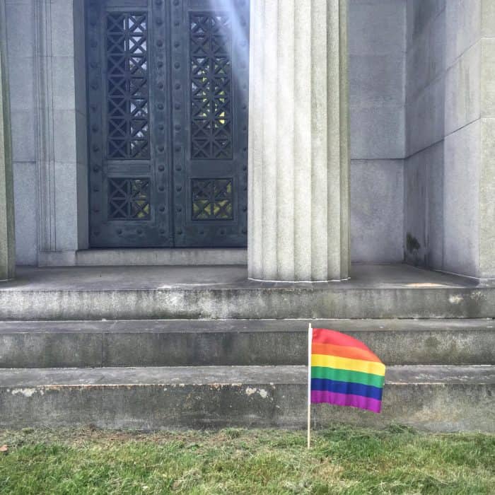 USA: Wikariusz apeluje do księży o odmawianie pochówku homoseksualistom
