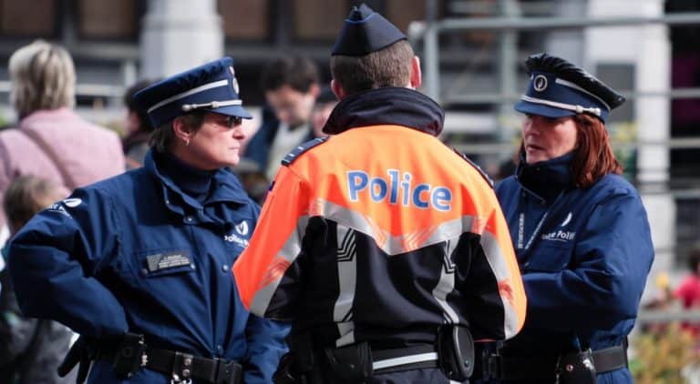 Belgijski policjant okazał się być islamistą współpracującym z terrorystami