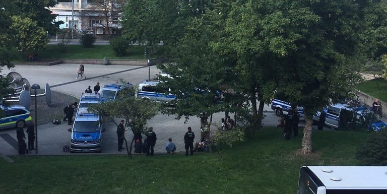 Niemiecka policja traci kontrolę nad Kolonią, a także innymi dużymi miastami