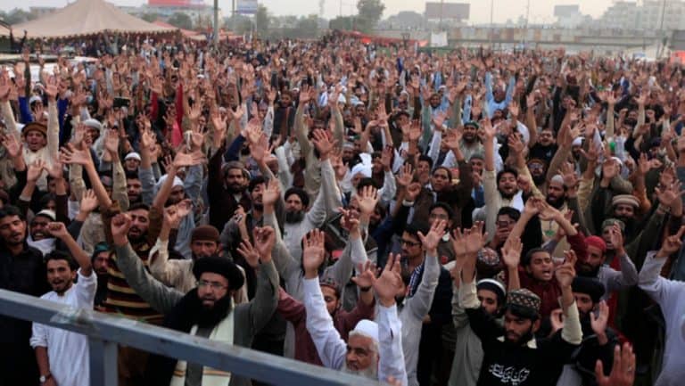 Pakistan: Minister sprawiedliwości ustąpił ze stanowiska pod naciskiem islamistów