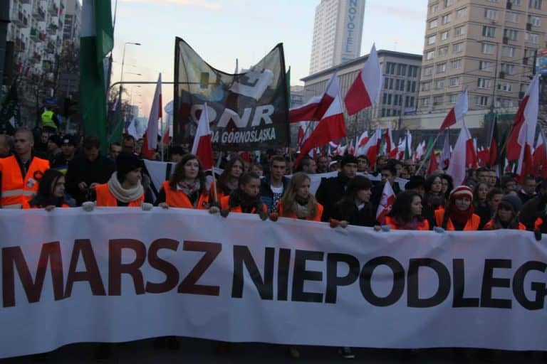 DWA MARSZE – NIEPODLEGŁOŚCI  i RZĄDOWY