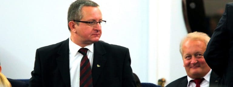 Szeregi PO opuściło dwóch senatorów. Jako powód podali antypolską postawę zaprezentowaną przez Borysa Budkę