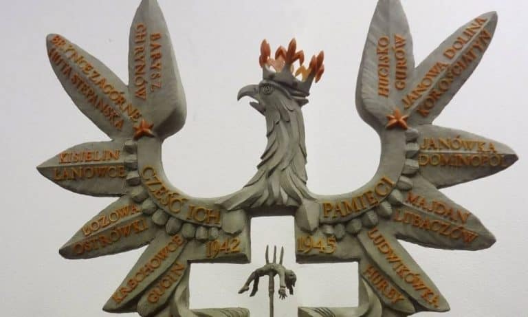 Ukraińskim politykom nie podoba się, że Polacy chcą uczcić pamięć ofiar Rzezi Wołyńskiej