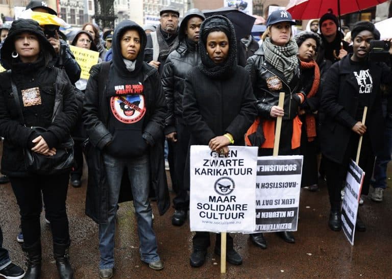 Holenderski polityk złożył rezygnację po nazwaniu uczestników „antyrasistowskiej” akcji negro-faszystami