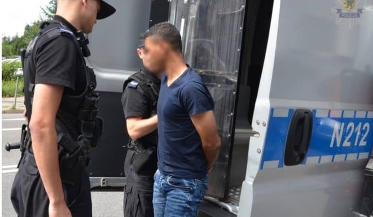 W Gdyni odbyła się kolejna rozprawa w procesie dwóch Algierczyków oskarżonych o molestowanie niepełnosprawnej czternastolatki