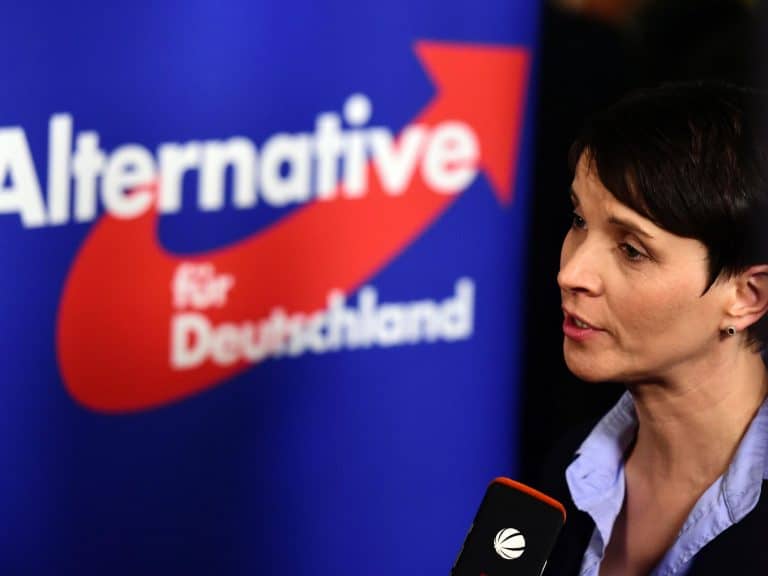 Niemcy: Poprawność polityczna okazuje się być mieczem obosiecznym. Portal żartujący z liderki Alternatywy dla Niemiec sam został zablokowany na Twitterze