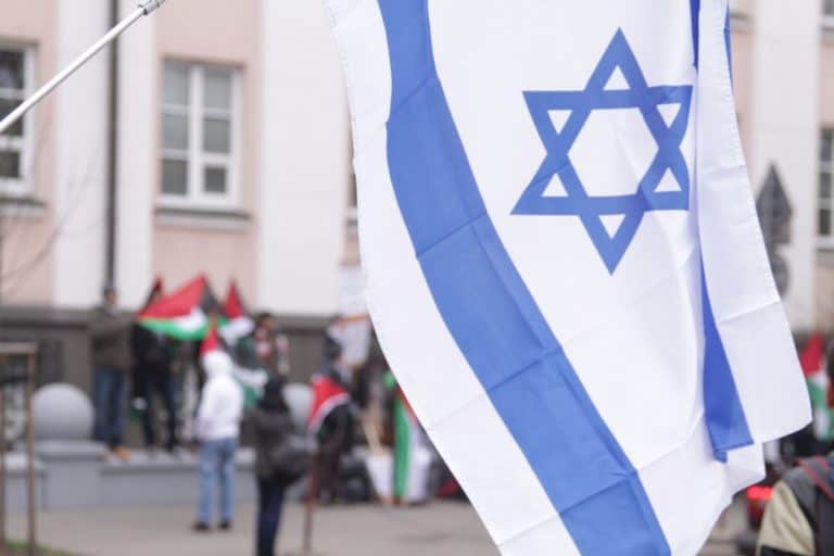 Środowiska narodowe planują manifestacje pod ambasadą Izraela