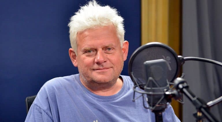 Kazik Staszewski doprowadzia opozycje do wściekłości stwierdzając, że obecny rząd nie narusza demokracji w Polsce