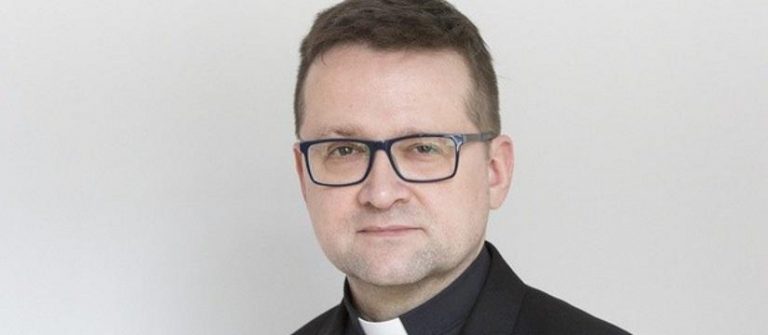 Abp Skworc mianował nowego redaktora naczelnego „Gościa Niedzielnego”
