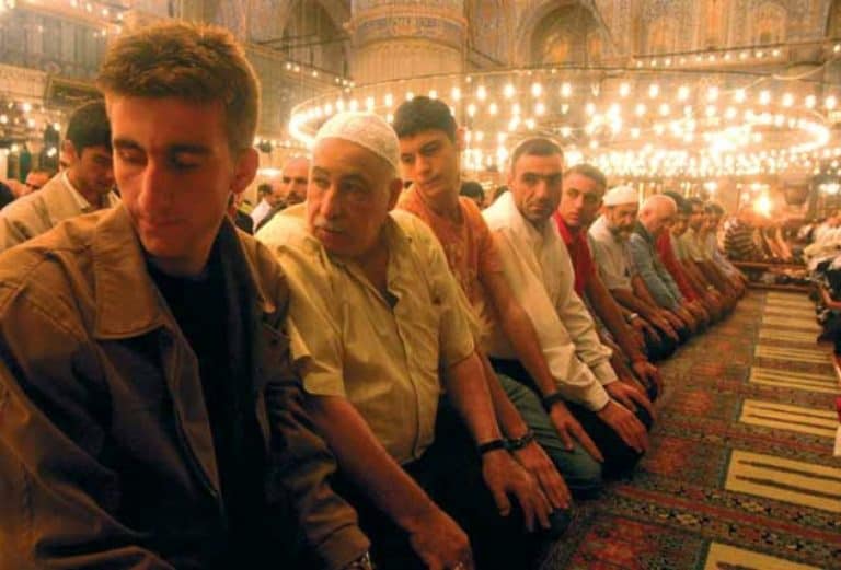 Muzułmanie, którzy nawrócili się na katolicyzm stwierdzają: „Islam jest Antychrystem”