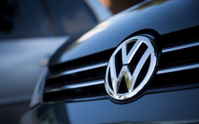 Volkswagen przeprasza za gazowanie małp i testy na ludziach przy spalinach