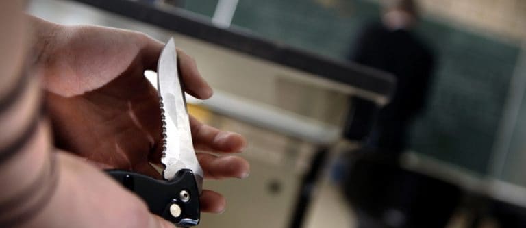 W Zgorzelcu napadnięto na młodą dziewczynę. Poszkodowana twierdzi, że był to „uchodźca”
