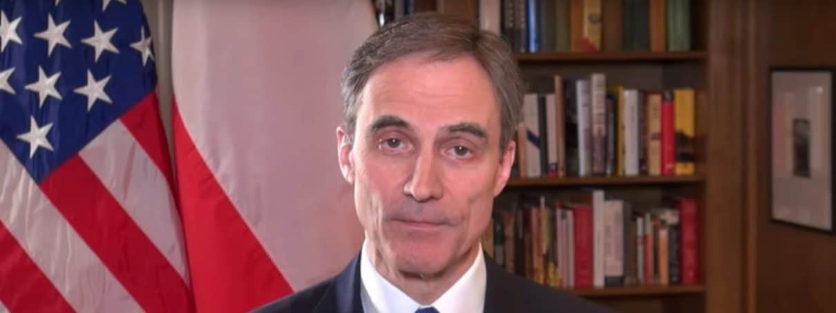 Protekcjonalna wypowiedź ambasadora USA w Polsce