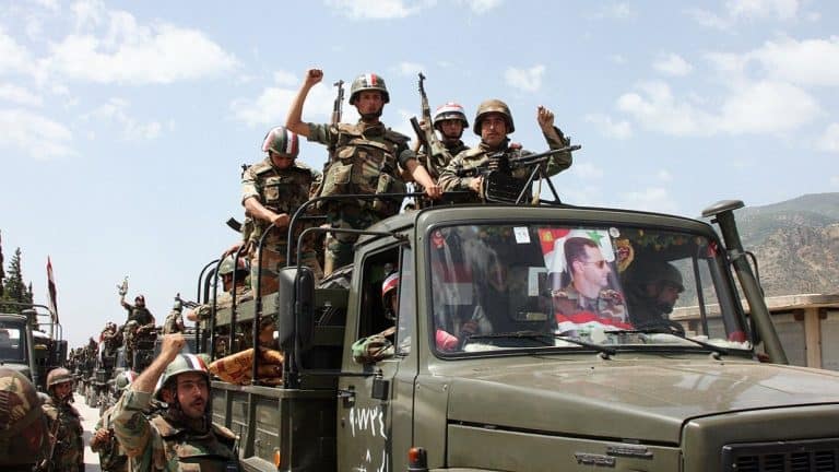 Kurdowie przekazali syryjskim siłom rządowym swoje pozycje w Aleppo i przerzucili swoje oddziały do kantonu Afrin