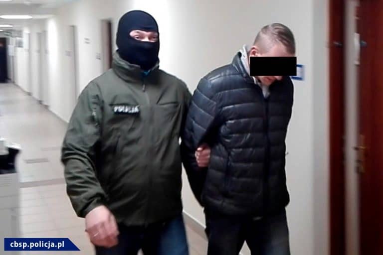 Gang rozbity – zatrzymano 21 osób, zabezpieczono 141 milionów zł