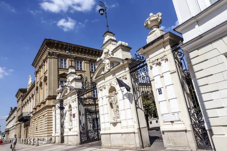 „Plan działań równościowych” UW może naruszać zakaz dyskryminacji