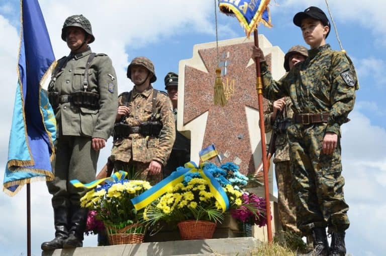 Ukraina: Władze Lwowa organizują konkurs dla młodzieży ku czci esesmanów z dywizji SS Galizien