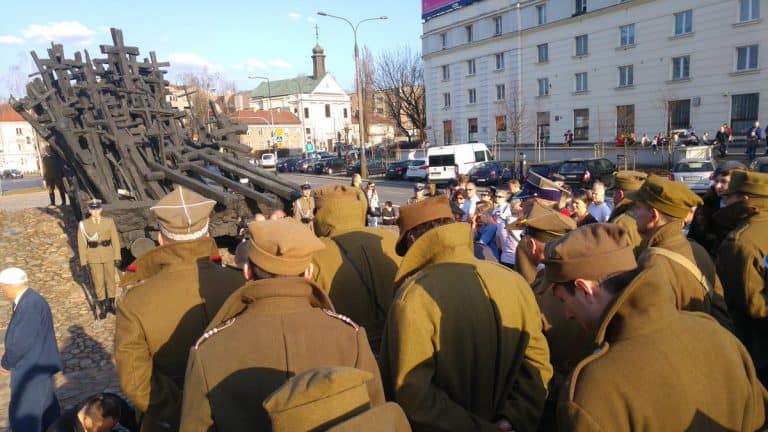 XI Katyński Marsz Cieni – uczczono pamięć ofiar sowieckiego mordu