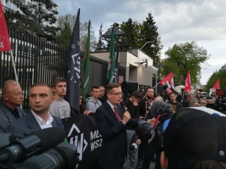 Winnicki: „Nie zapłacimy organizacjom żydowskim ani złotówki”
