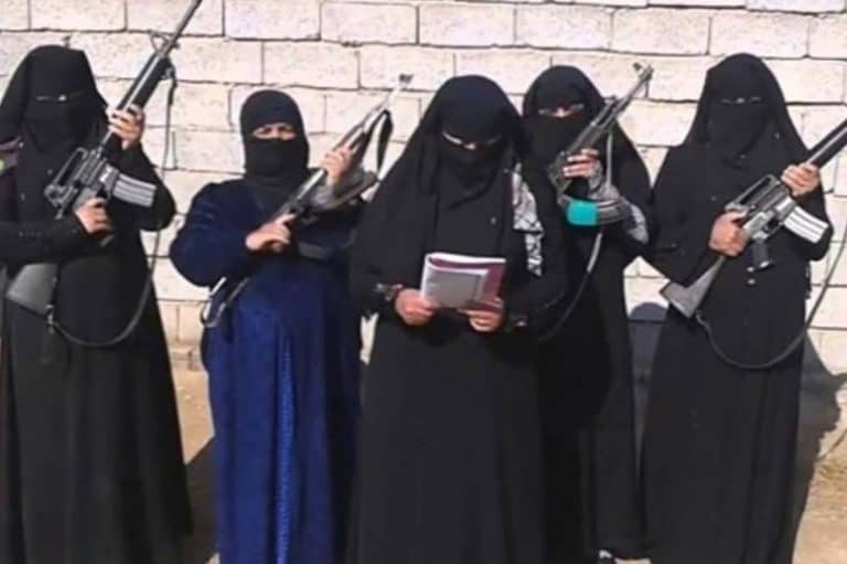 19 obywatelek rosyjskich zostało skazanych za przynależność do Państwa Islamskiego