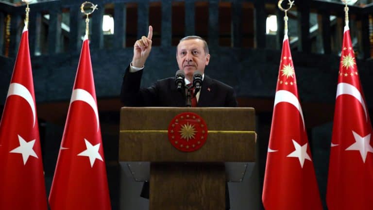 Erdogan wzywa cały muzułmański świat do jednoczenia się przeciwko Izraelowi