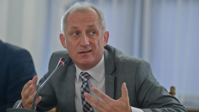 Sławomir Neumann zapowiedział, że zrzeknie się immunitetu poselskiego