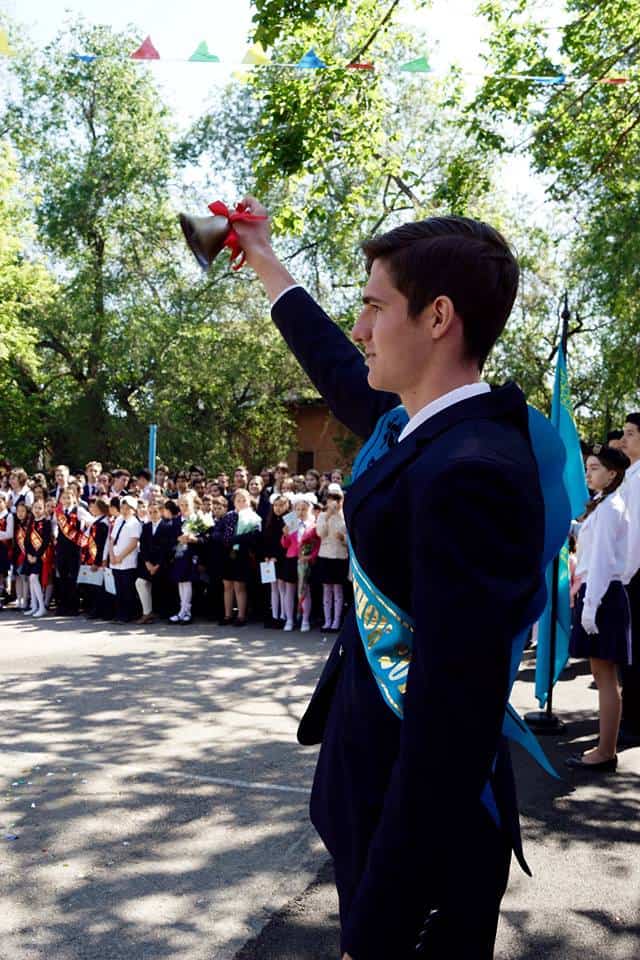 Wyprawka i zabawka dla polskiego orlęcia w Kazachstanie