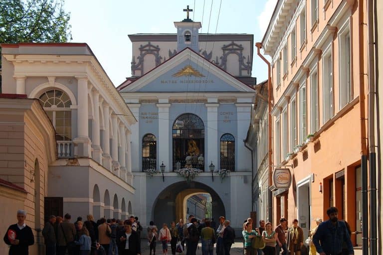 Kto neguje polskość kresów? KRESY w pigułce