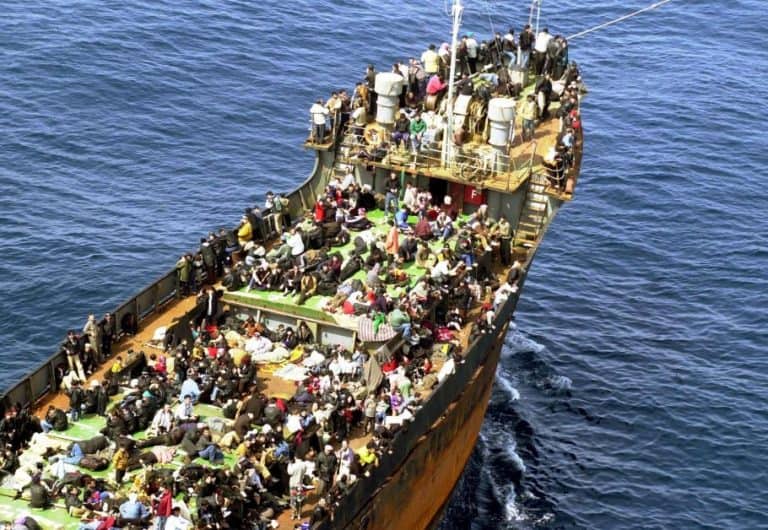 Malta nie wpuści statku z imigrantami i wezwała do opuszczenia jej wód